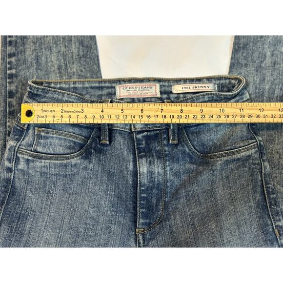 Guess 1981 Skinny Jeans Women’s Size 24 Medium Wash Stretch Denim - Picture 4 of 5